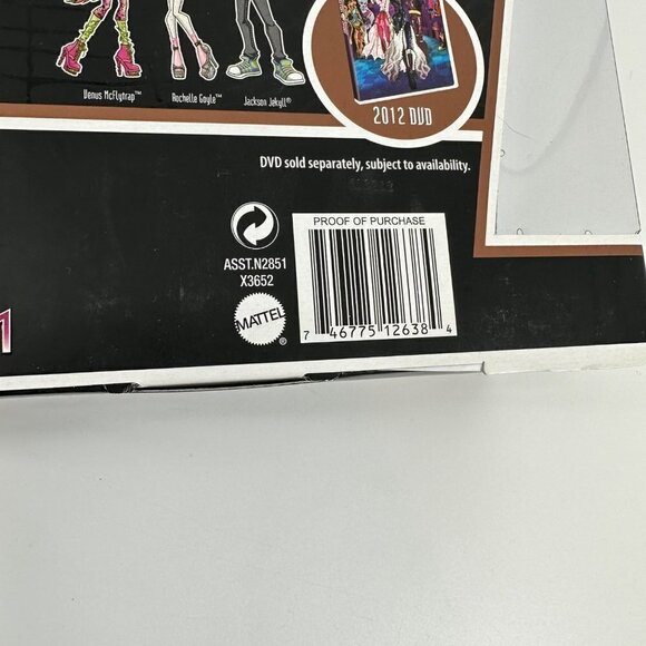 NIB Monster High Doll Robecca Steam First Wave Daughter of Mad Scientist - Picture 16 of 16